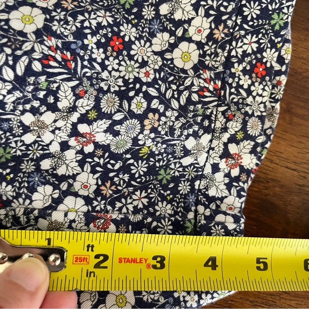 J.Crew‎ Liberty Art Fabri Floral Shorts Size 4 EUC